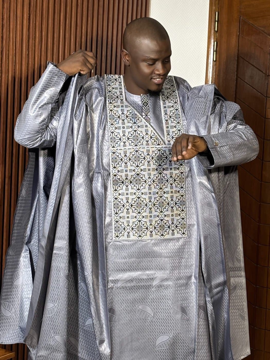 Grand boubou  BAZIN RICHE