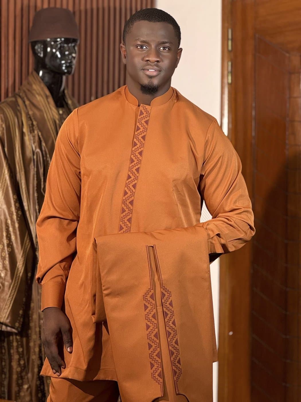 03 PIECES  « DIOMAYE »